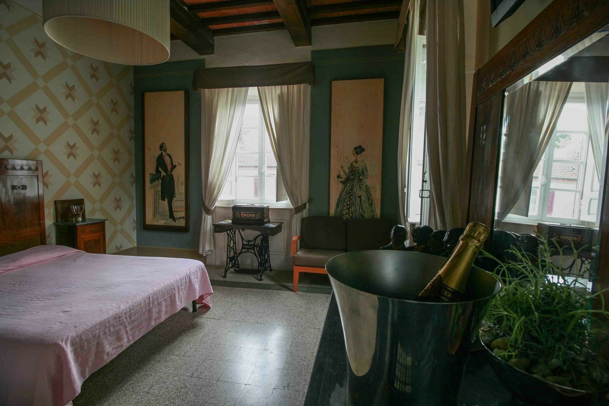 Locanda Del Pesce Briaco, B&B ลุคคา ภายนอก รูปภาพ